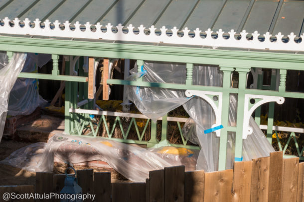 Disneyland Castle, Disneyland Update – Castle Metamorphosis and Star Wars Outcroppings