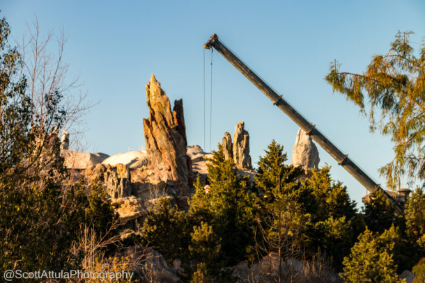 Disneyland Castle, Disneyland Update – Castle Metamorphosis and Star Wars Outcroppings