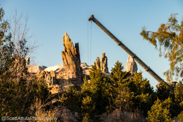 Disneyland Castle, Disneyland Update &#8211; Castle Metamorphosis and Star Wars Outcroppings