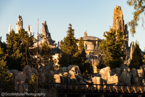 Disneyland Castle, Disneyland Update – Castle Metamorphosis and Star Wars Outcroppings