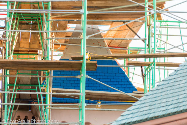 Disneyland Castle, Disneyland Update – Castle Metamorphosis and Star Wars Outcroppings