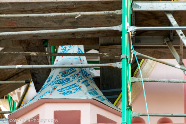 Disneyland Castle, Disneyland Update – Castle Metamorphosis and Star Wars Outcroppings