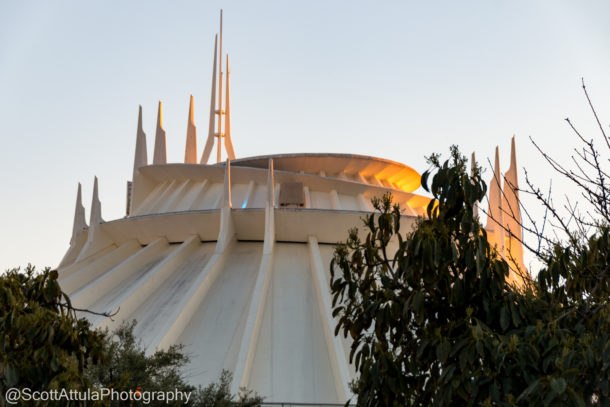 Disneyland Castle, Disneyland Update – Castle Metamorphosis and Star Wars Outcroppings