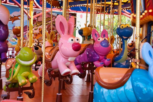 Disneyland Dumbo, Disneyland News Update: Jessie Spins, Dumbo Soars and the Heat Begins to Rise