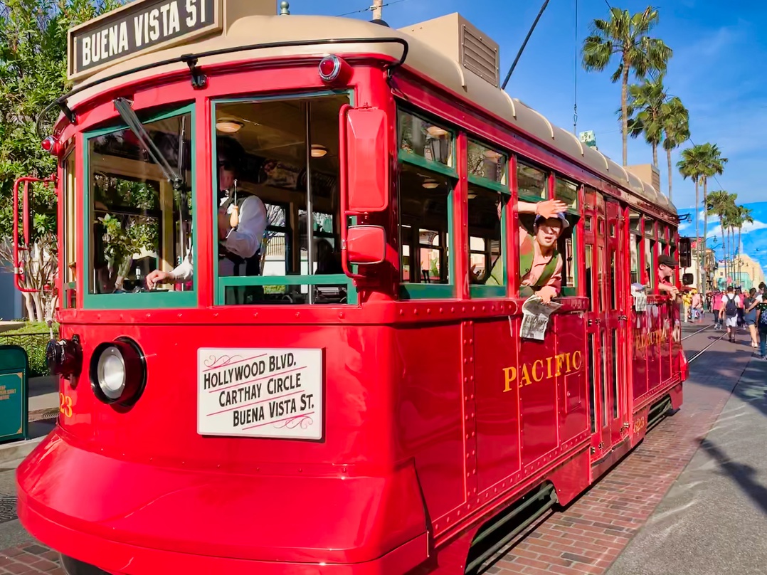 Red Car Trolley, Disneyland Resort News: Red Car Trolley to Return &#038; More Good News!