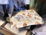 classic-Pooh-friends-pouch-back