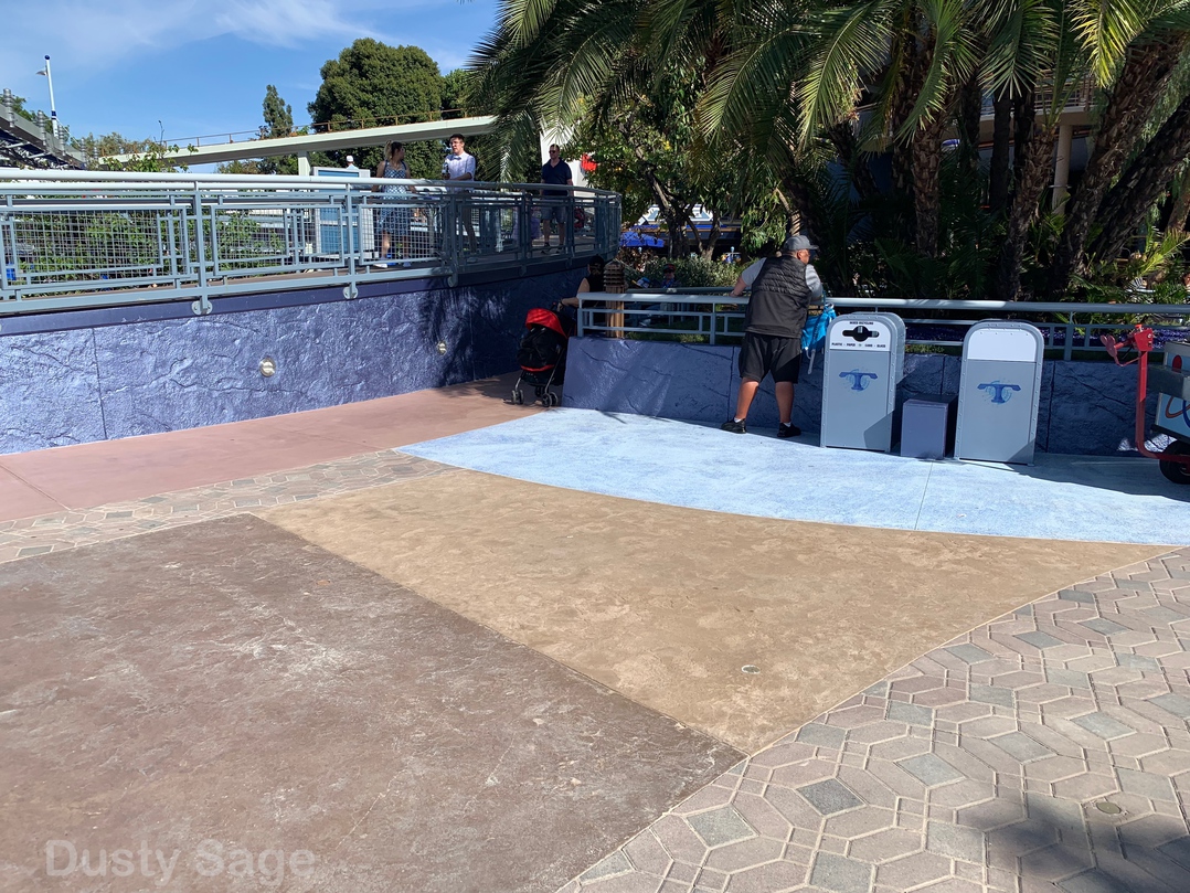 , Disneyland Update &#8211; It&#8217;s a Wall World