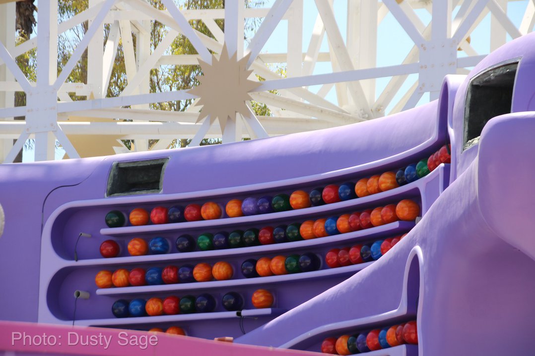 , Disneyland Update – Sign of the Times