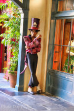 Disneyland-Disneyland-Shadow-Man