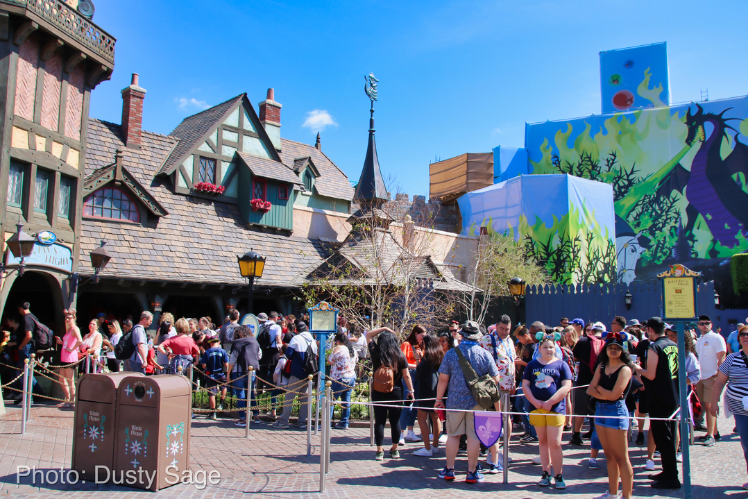 , Disneyland Update &#8211; New Star Wars Details, Stardust Expands, Springtime in the Parks