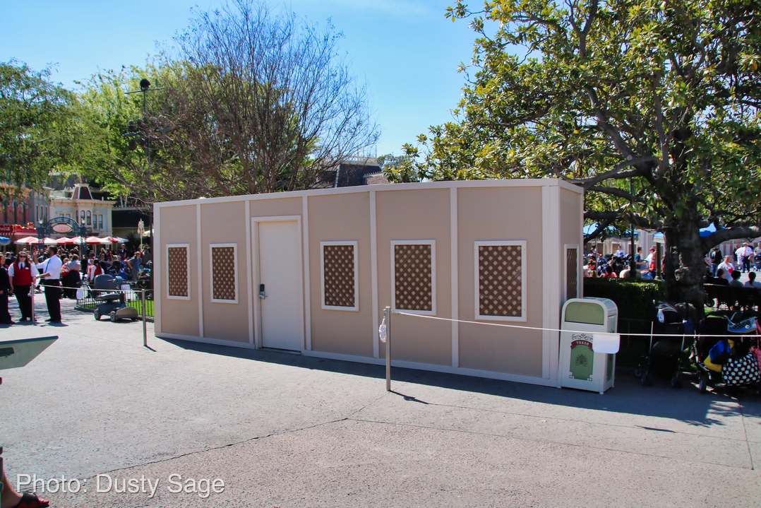 , Disneyland Update &#8211; New Star Wars Details, Stardust Expands, Springtime in the Parks