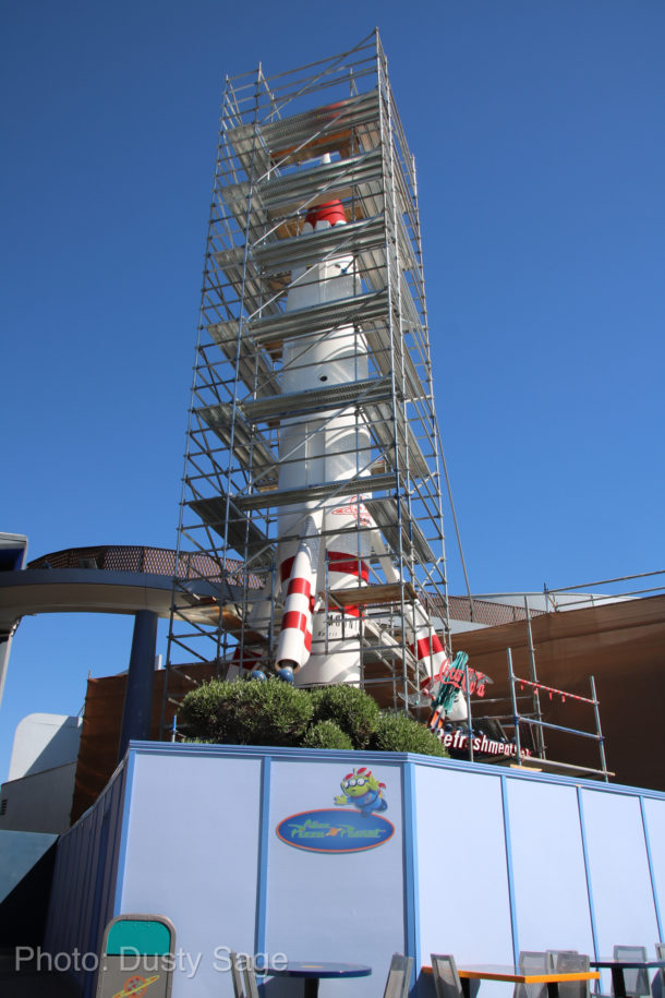 , Disneyland Update – Sign of the Times