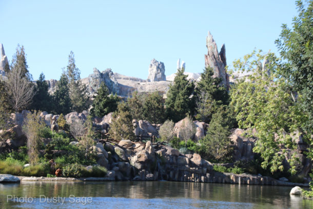 , Disneyland Update – Sign of the Times