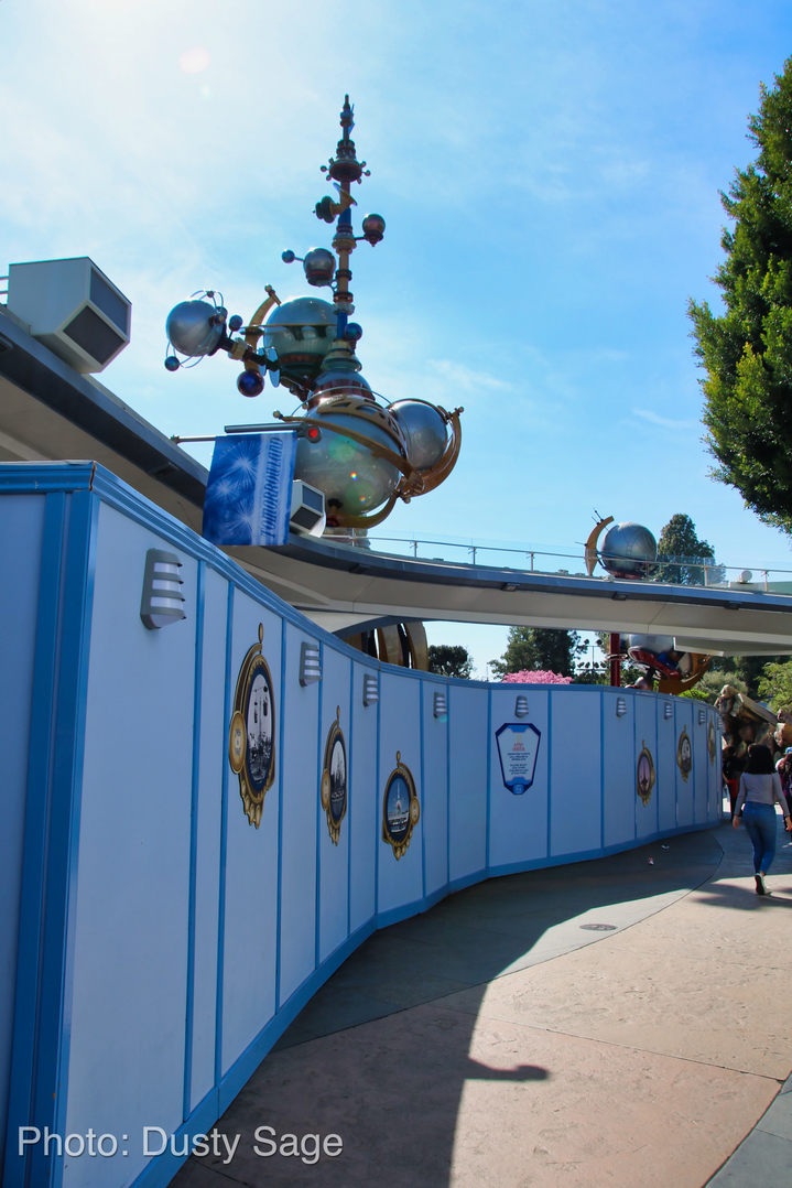 , Disneyland Update &#8211; New Star Wars Details, Stardust Expands, Springtime in the Parks