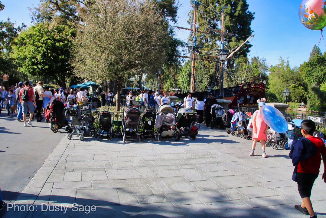 , Disneyland Update – New Star Wars Details, Stardust Expands, Springtime in the Parks