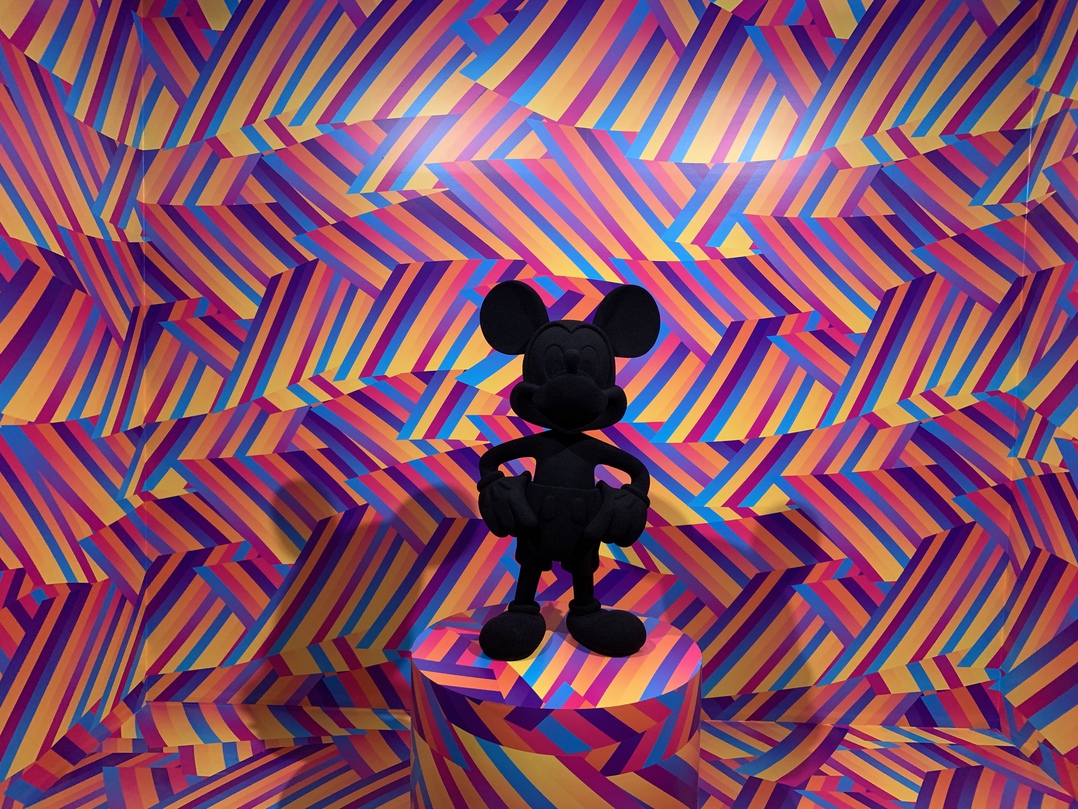 Pop-Up Disney, Snap to it at Pop-Up Disney! A Mickey Celebration