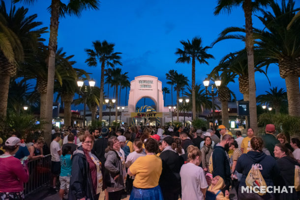, It’s Minion Madness as Universal Studios Hollywood Hosts First 5K Race