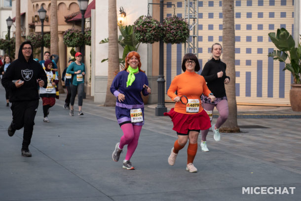 , It’s Minion Madness as Universal Studios Hollywood Hosts First 5K Race