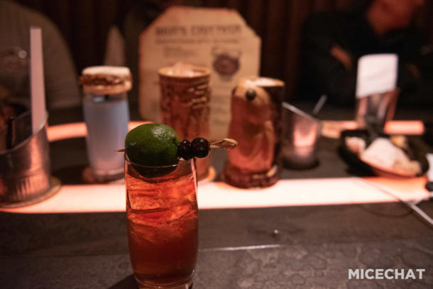 Oga's Cantina, NOW WITHOUT RESERVATIONS – Oga’s Cantina Delivers the “Star Wars” to Galaxy’s Edge