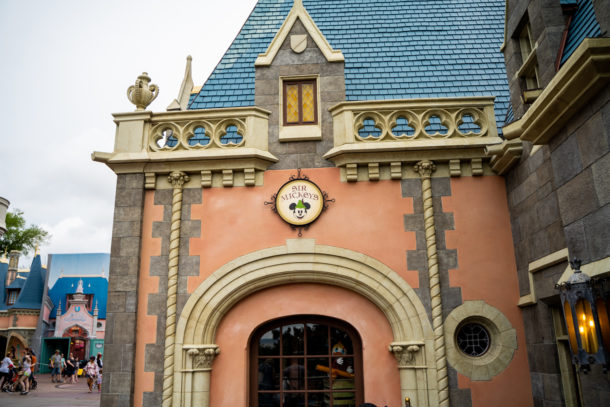 Magic Kingdom Construction, Dateline Disney World – Magic Kingdom a Necessary Mess