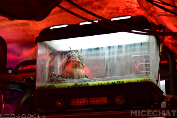 Oga's Cantina, NOW WITHOUT RESERVATIONS – Oga’s Cantina Delivers the “Star Wars” to Galaxy’s Edge