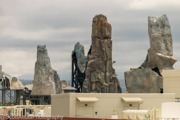, Disneyland Update – Beauty Awakens, Ears End & Honeyboo You