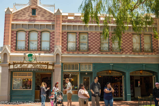 , Disneyland Update &#8211; Beauty Awakens, Ears End &#038; Honeyboo You