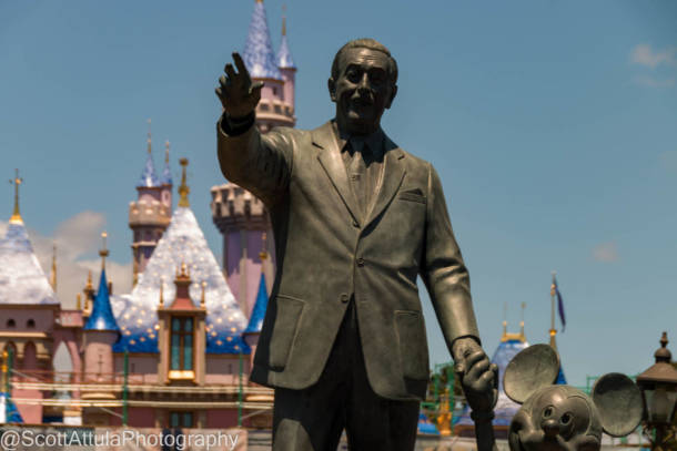 , Disneyland Update &#8211; Beauty Awakens, Ears End &#038; Honeyboo You