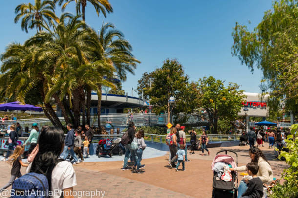 , Disneyland Update – Beauty Awakens, Ears End & Honeyboo You