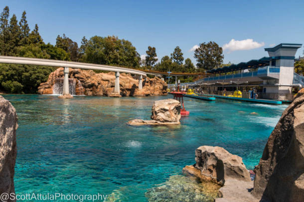 , Disneyland Update – Beauty Awakens, Ears End & Honeyboo You