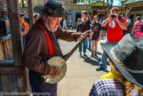 , Ghost Town Comes Alive at Knott’s Berry Farm