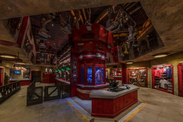 , The Shop Side: Your Guide to Star Wars: Galaxy’s Edge Restaurants and Shops