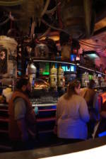 disneyland-star-wars-galaxys-edge-ogas-cantina