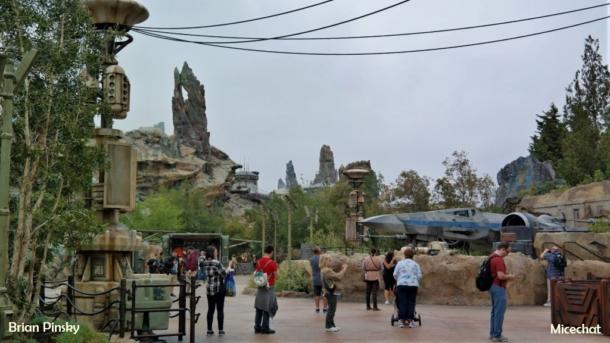 , Disneyland Update: Look Ma, No Crowds!