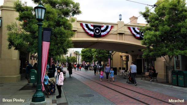 , Disneyland Update: Look Ma, No Crowds!