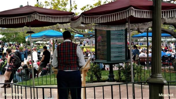 , Disneyland Update: Look Ma, No Crowds!