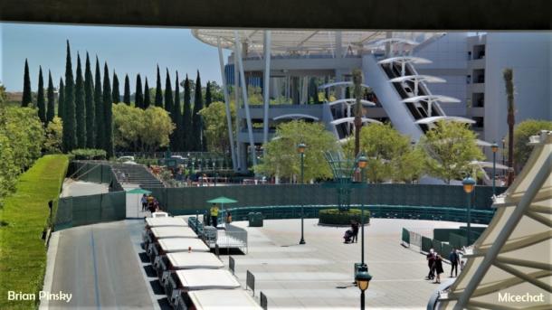 , Disneyland Update: Roar and Snore