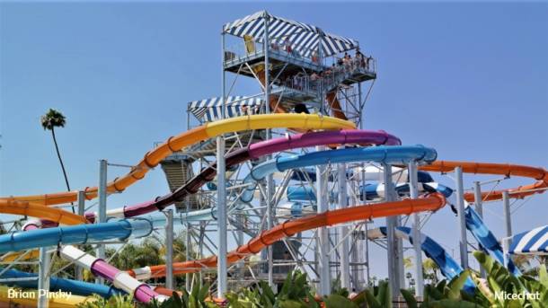 , Knott’s Berry Farm Update: Red, White & Boysenberry