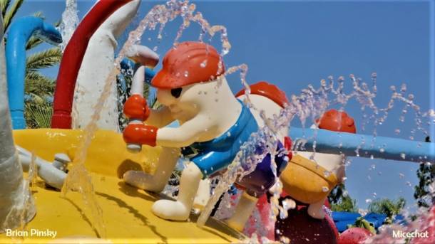 , Knott’s Berry Farm Update: Red, White & Boysenberry