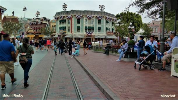 , Surprise Disneyland Resort Update: New Attractions &#038; No Crowds