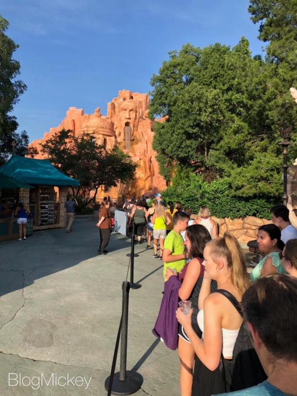 , Hagrid&#8217;s Motorbike Adventure Opens to 10 Hour Line!