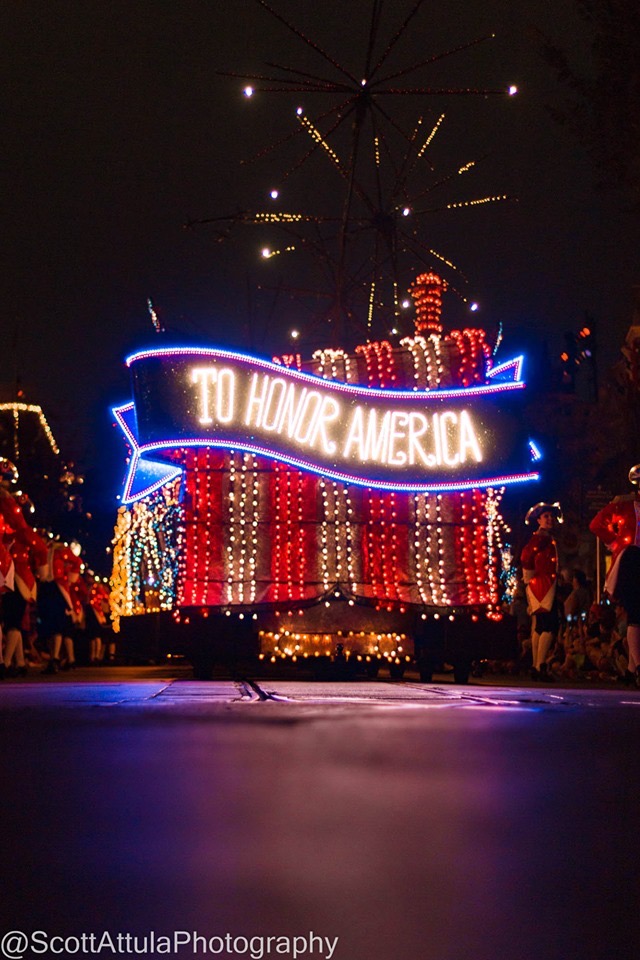 Main Street Electrical Parade Returns, The Main Street Electrical Parade Returns to Disneyland