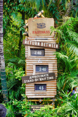 , Disneyland Update – Red, White and Boooooo