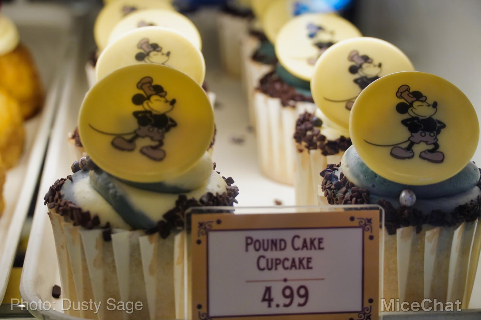 , Disneyland Update – Red, White and Boooooo