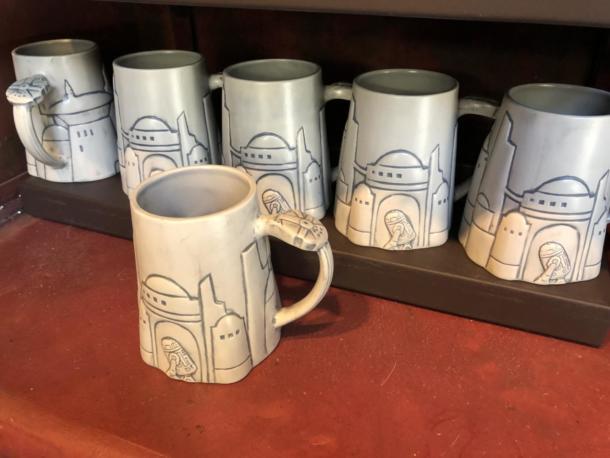 Galaxy's Edge Marketplace, A Tour of Black Spire Outpost&#8217;s Marketplace in Star Wars: Galaxy&#8217;s Edge