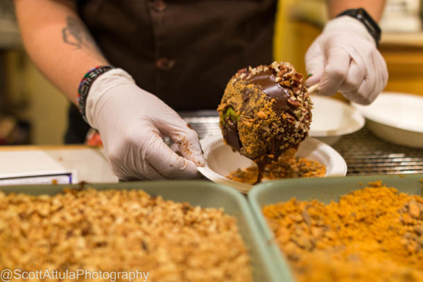, Get Your S’mores On With Knott’s Summer Nights