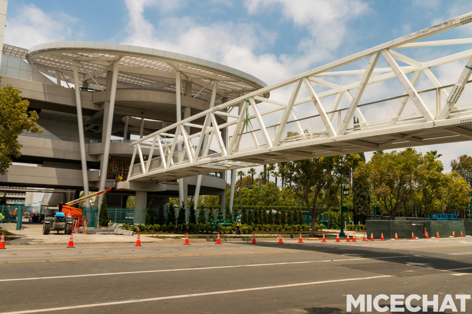 , Disneyland Update &#8211; Red, White and Boooooo