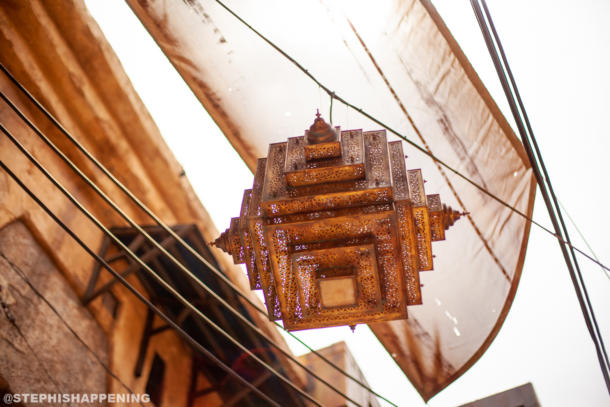 , Postcards from Batuu – A Scenic Daytime Look Around Galaxy’s Edge