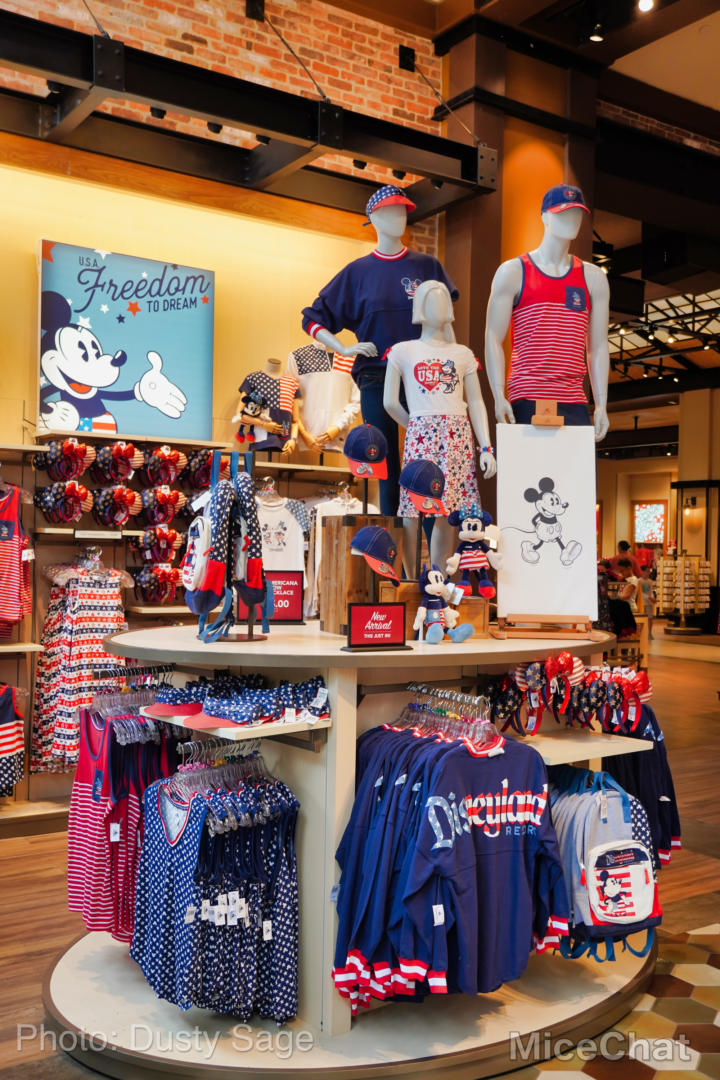 , Disneyland Update – Red, White and Boooooo