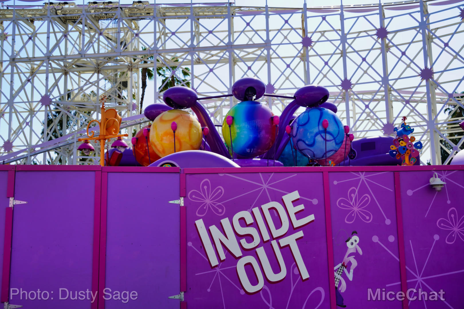 , Disneyland Update – Red, White and Boooooo